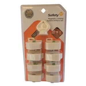 New Safety 1st Magnetic 8 Locking System 9 Piece Set Key
